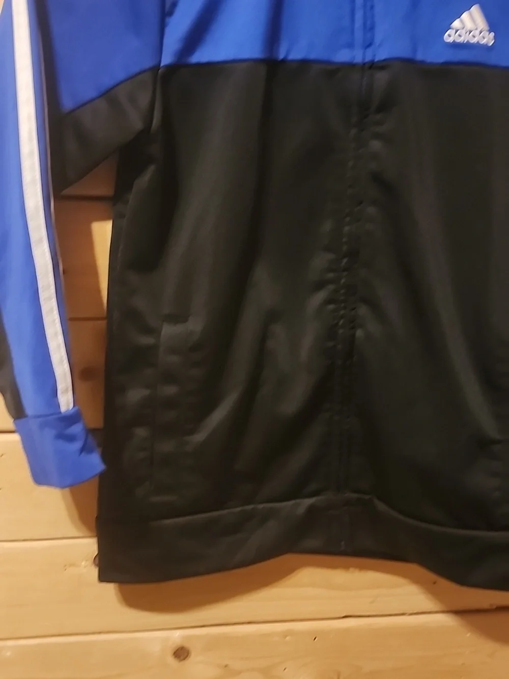 Boys Adidas Track Jacket Size 7 Boys